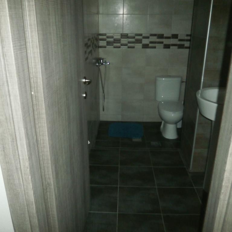 Daniela Apartments Nea Roda Dış mekan fotoğraf