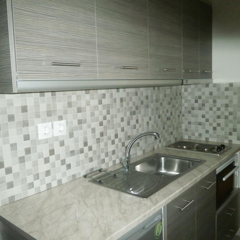 Daniela Apartments Nea Roda Dış mekan fotoğraf